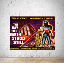 Load image into Gallery viewer, The Day the Earth Stood Still 1951 - Retro Movie Poster
